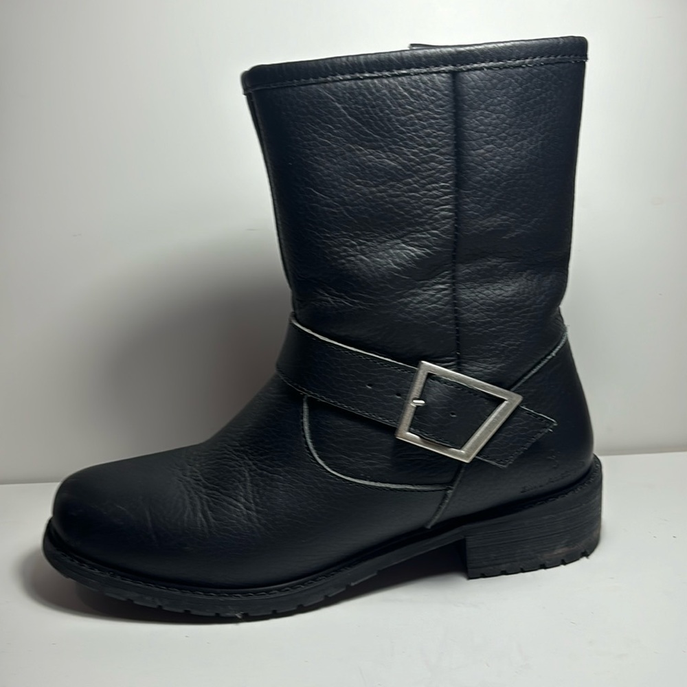 Emu Women’s Leather Fur-lined Combat Boots Size 9